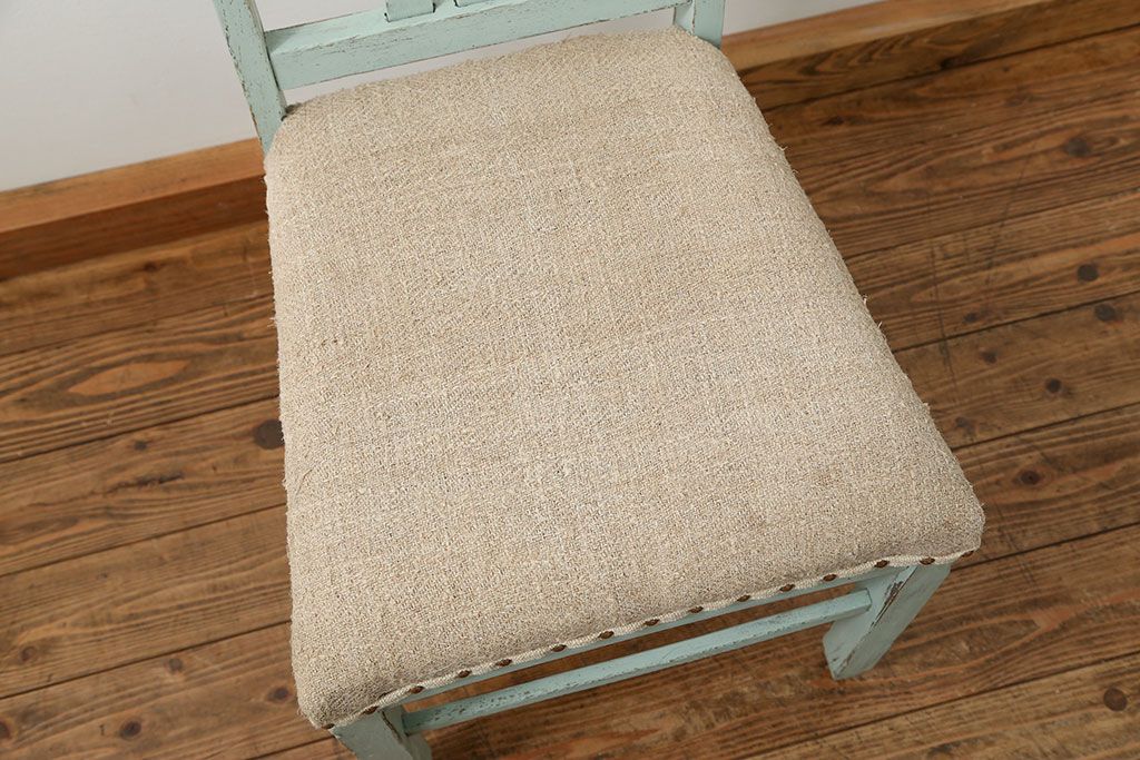 アンティーク家具　アンティークリネン座面のかわいいペイントチェア(イス、椅子)