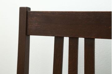 レトロ家具　アンティーク 古い木のレトロな椅子(イス、チェア)