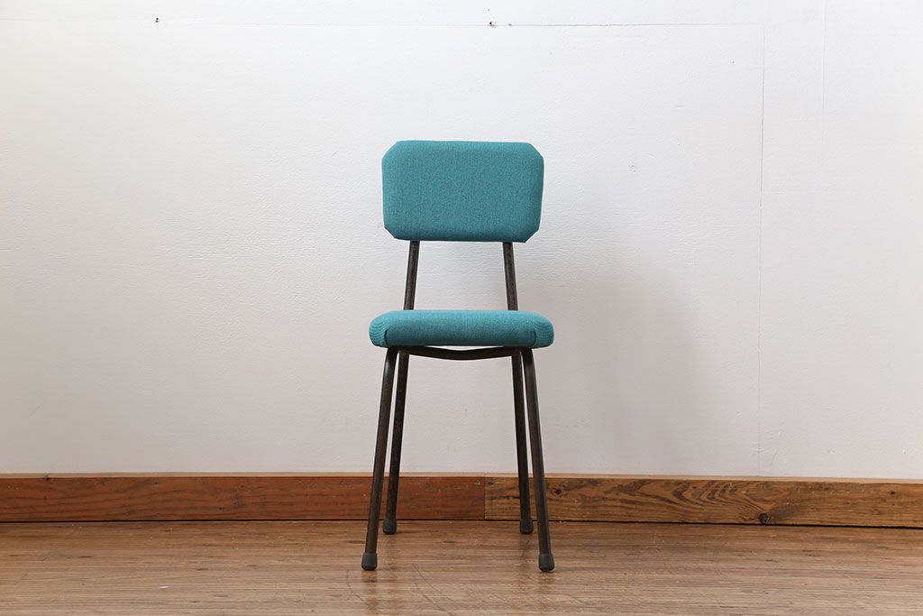 レトロ家具　昭和レトロ ファブリック座面の鉄脚チェア1脚(イス、椅子)