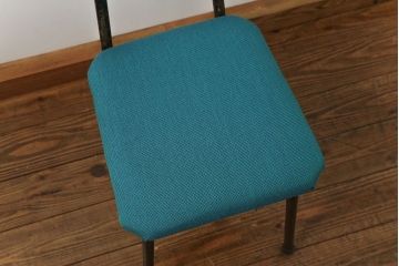 レトロ家具　昭和レトロ ファブリック座面の鉄脚チェア1脚(イス、椅子)