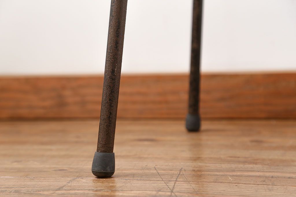 レトロ家具　昭和レトロ ファブリック座面の鉄脚チェア1脚(イス、椅子)