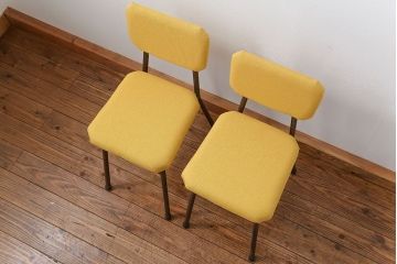 レトロ家具　昭和レトロ ファブリック座面の鉄脚チェア2脚セット(1)(イス、椅子)