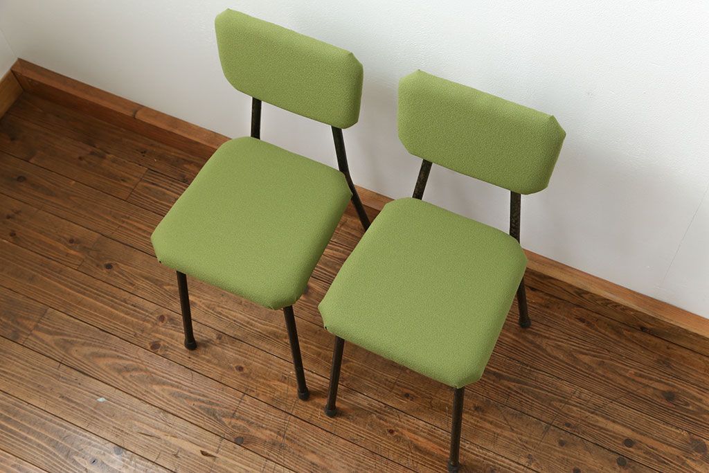 レトロ家具　昭和レトロ ファブリック座面の鉄脚チェア2脚セット(2)(イス、椅子)