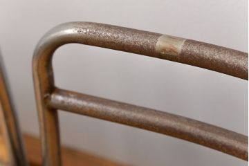 レトロ家具　昭和レトロ 古い幼稚園の小さな椅子4脚セット(1)(イス、チェア)