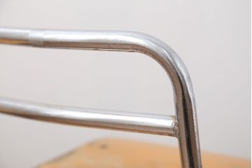 レトロ家具　昭和レトロ 古い幼稚園の小さな椅子4脚セット(1)(イス、チェア)