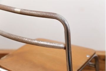 レトロ家具　昭和レトロ 古い幼稚園の小さな椅子4脚セット(2)(イス、チェア)