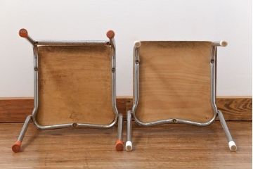 レトロ家具　昭和レトロ 古い幼稚園の小さな椅子2脚セット(イス、チェア)