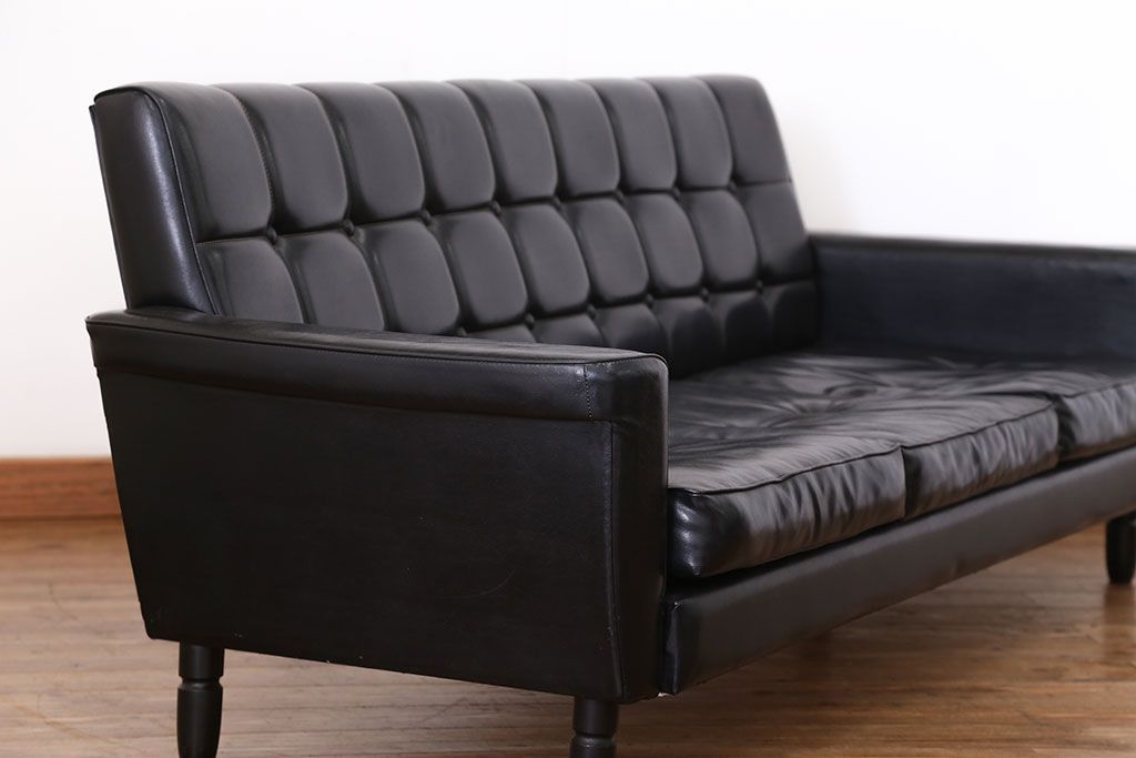 レトロ家具　1960〜70年代  レトロな3Pソファ