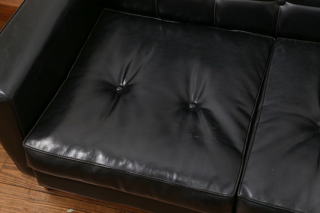 レトロ家具　1960〜70年代  レトロな3Pソファ