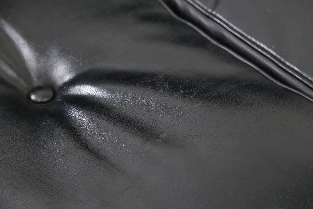 レトロ家具　1960〜70年代  レトロな3Pソファ