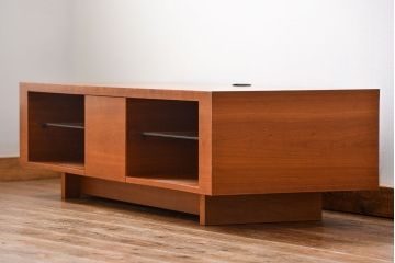 中古　インテリアショップ　リアルスタイル製(Real Style)チェリー材テレビボード(TVボード、ローボード)