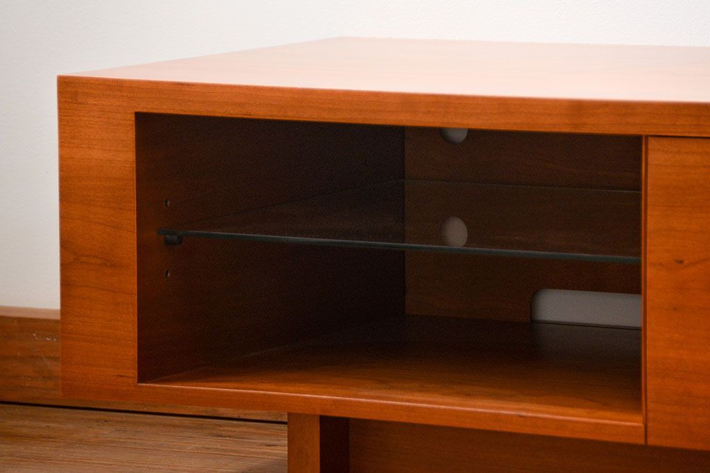 中古　インテリアショップ　リアルスタイル製(Real Style)チェリー材テレビボード(TVボード、ローボード)