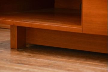 中古　インテリアショップ　リアルスタイル製(Real Style)チェリー材テレビボード(TVボード、ローボード)