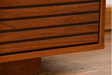 中古 広松木工製 ウォールナットテレビボード 定価11万円 (TVボード、ローボード)