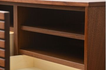 中古 広松木工製 ウォールナットテレビボード 定価11万円 (TVボード、ローボード)