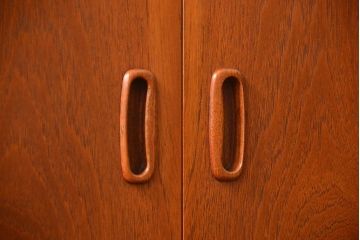 北欧家具 ビンテージ　チーク材　コーナーキャビネット(収納棚)