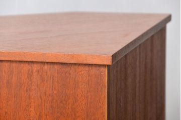 北欧家具 ビンテージ　チーク材　コーナーキャビネット(収納棚)