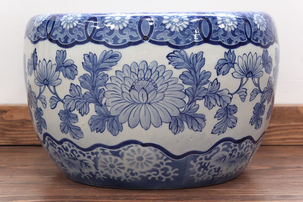 アンティーク雑貨　大正〜昭和初期!　図柄の美しい瀬戸火鉢