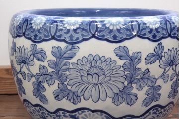 アンティーク雑貨　大正〜昭和初期!　図柄の美しい瀬戸火鉢