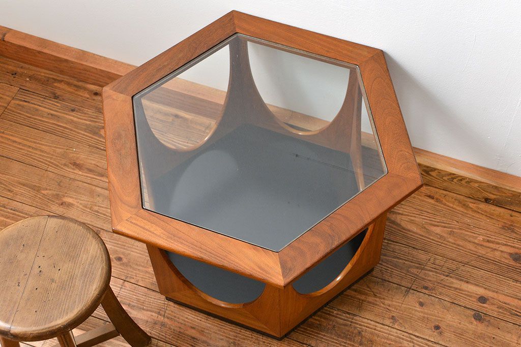 北欧家具 ビンテージ　G-PLAN(ジープラン)ヘキサゴンセンターテーブル(コーヒーテーブル)