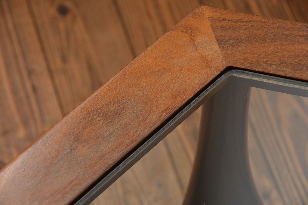 北欧家具 ビンテージ　G-PLAN(ジープラン)ヘキサゴンセンターテーブル(コーヒーテーブル)