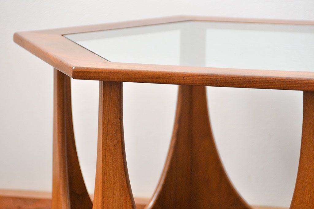 北欧家具 ビンテージ　G-PLAN(ジープラン)ヘキサゴンセンターテーブル(コーヒーテーブル)