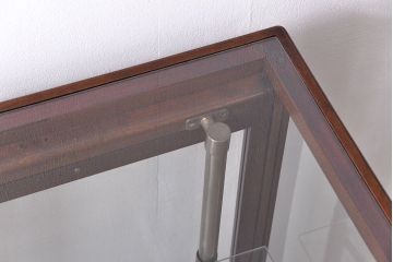 アンティーク家具　大正ロマン 高級品 古い桜材の上質なガラスケース(ショーケース)