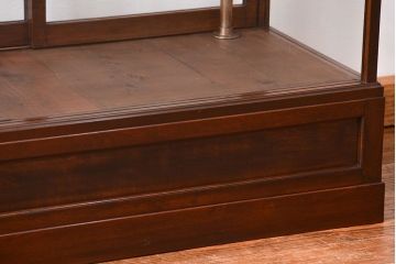 アンティーク家具　大正ロマン 高級品 古い桜材の上質なガラスケース(ショーケース)