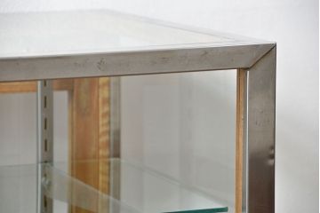 レトロ家具　昭和レトロ 古いパン屋のステンレス貼り鉄脚ガラスケース(ショーケース)