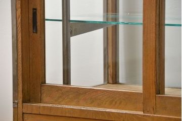 レトロ家具　昭和レトロ 古いパン屋のステンレス貼り鉄脚ガラスケース(ショーケース)