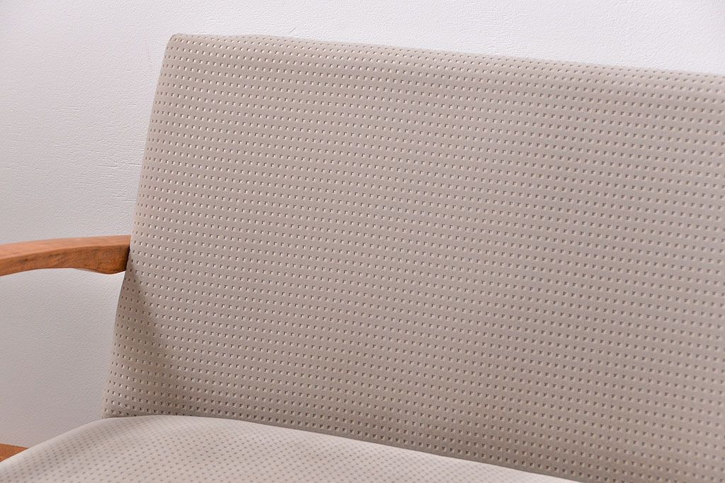 レトロ家具　昭和レトロ 座面張り替え済み　シンプルなアンティークソファ