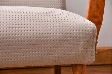 レトロ家具　昭和レトロ 座面張り替え済み　シンプルなアンティークソファ