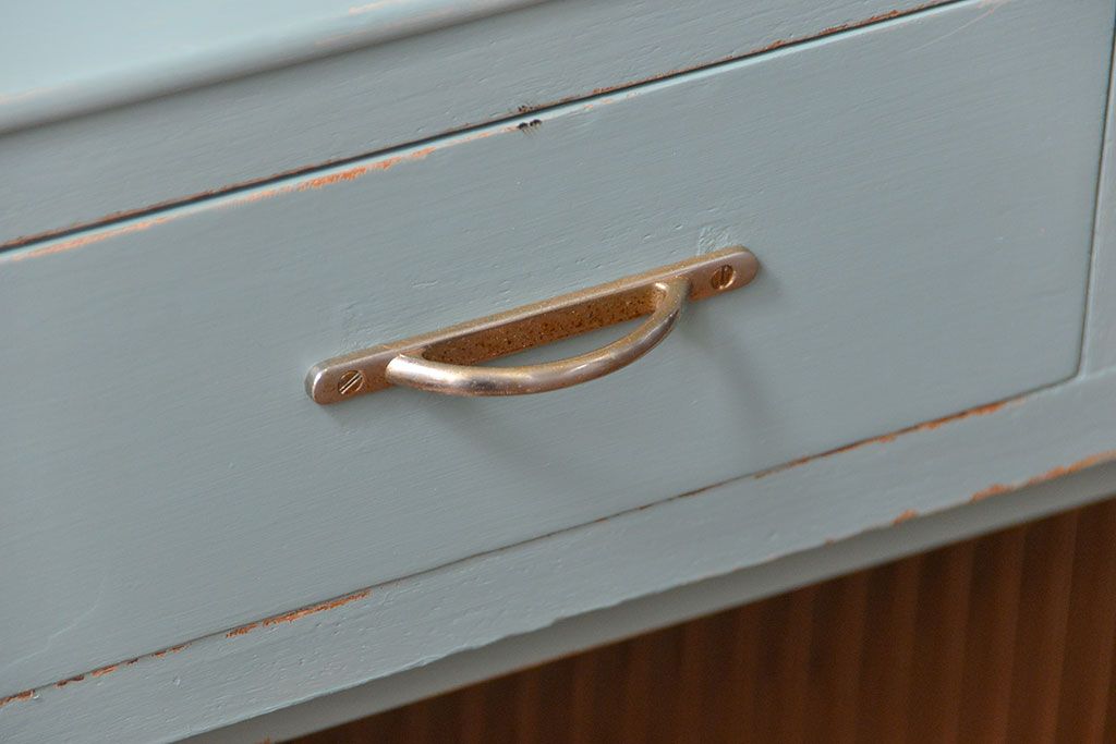 レトロ家具　昭和レトロ アンティークペイント　モールガラス食器棚(収納棚、カップボード)