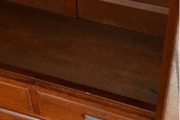 アンティーク家具　大正ロマン 古いナラ材の美しいダイヤガラス本箱(ブックケース、収納棚)