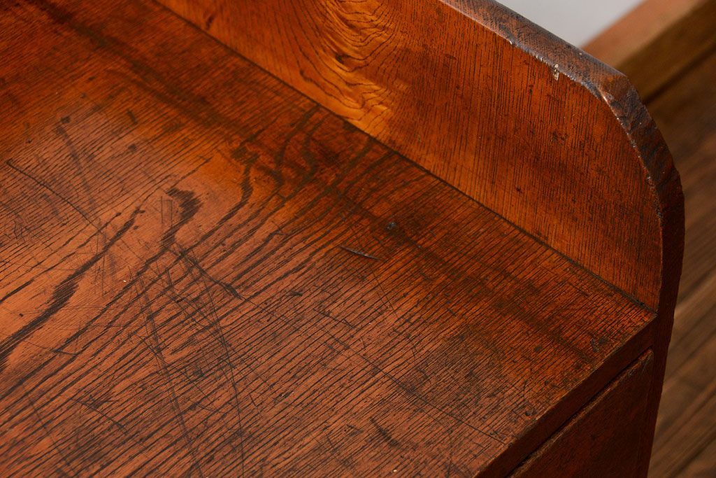 アンティーク家具　アンティーク 古い栓材の重厚なローチェスト(引き出し、ドロワー)