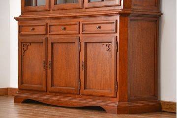 中古　ドイツMAN社製　高級2段重ねキャビネット(カップボード、収納棚)