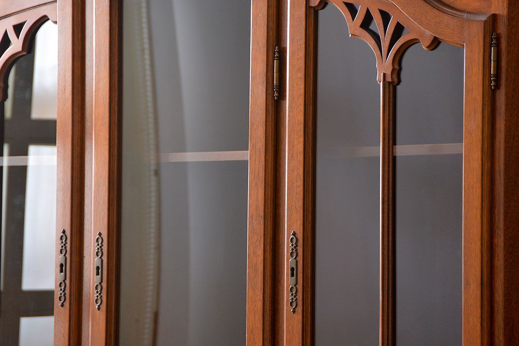 中古　ドイツMAN社製　高級2段重ねキャビネット(カップボード、収納棚)