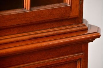 中古　ドイツMAN社製　高級2段重ねキャビネット(カップボード、収納棚)