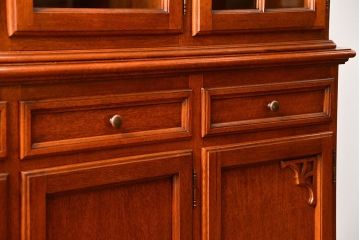 中古　ドイツMAN社製　高級2段重ねキャビネット(カップボード、収納棚)