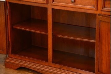 中古　ドイツMAN社製　高級2段重ねキャビネット(カップボード、収納棚)