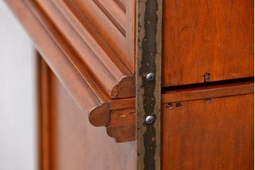 中古　ドイツMAN社製　高級2段重ねキャビネット(カップボード、収納棚)