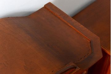 中古　ドイツMAN社製　高級2段重ねキャビネット(カップボード、収納棚)