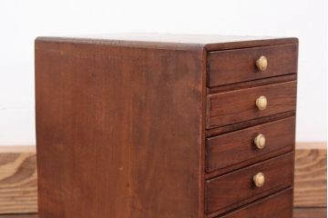 レトロ家具　昭和レトロ とても小さなアンティーク五段小引き出し