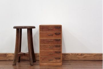 レトロ家具　昭和レトロ 古いナラ材とブナ材のアンティーク六段小引き出し(ドロワー)