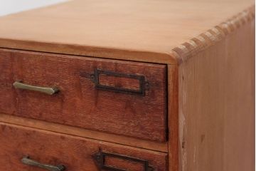 レトロ家具　昭和レトロ 古いナラ材とブナ材のアンティーク六段小引き出し(ドロワー)