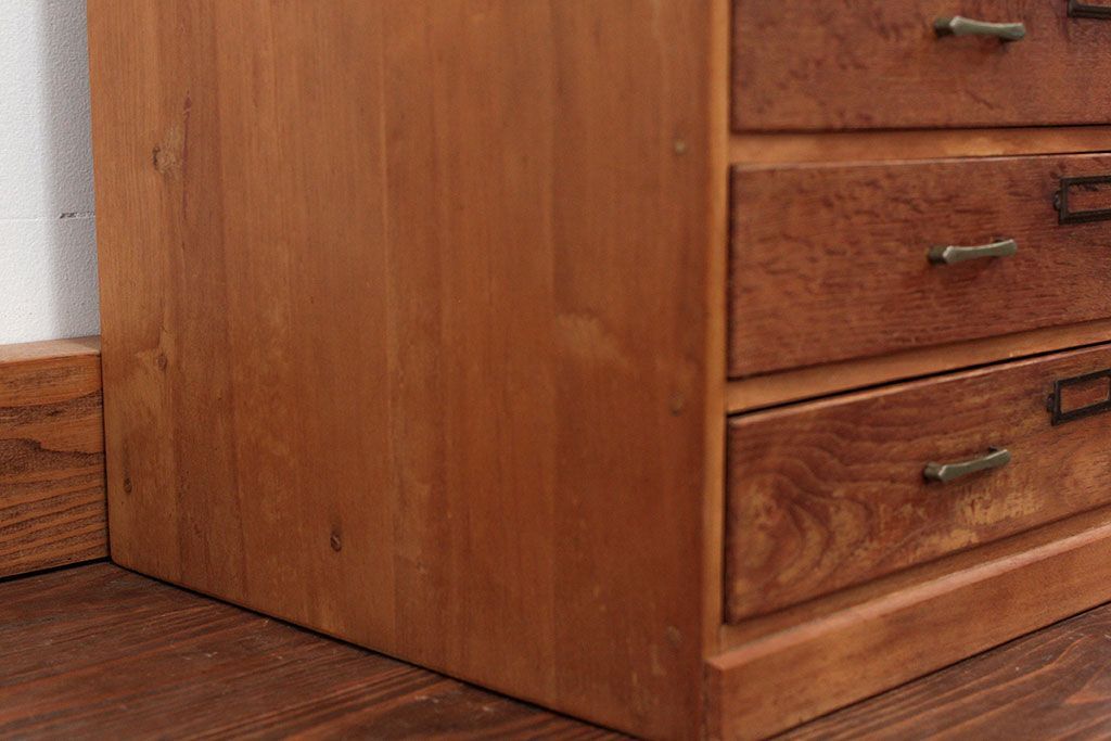 レトロ家具　昭和レトロ 古いナラ材とブナ材のアンティーク六段小引き出し(ドロワー)