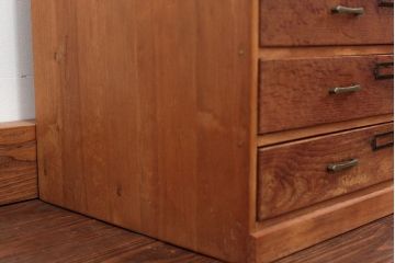 レトロ家具　昭和レトロ 古いナラ材とブナ材のアンティーク六段小引き出し(ドロワー)