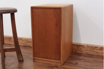 レトロ家具　昭和レトロ 古いナラ材とブナ材のアンティーク六段小引き出し(ドロワー)