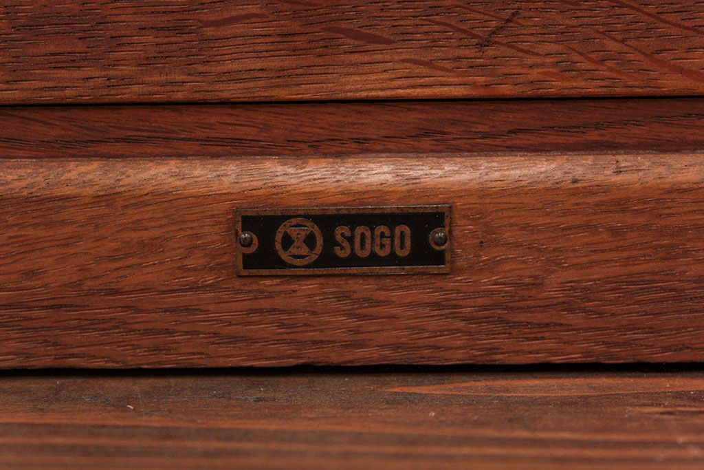 アンティーク家具　アンティーク ネームプレート取っ手のナラ材 五段小引き出し