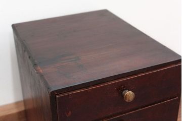 アンティーク家具　アンティーク 古い木の使い込まれた五段小引き出し